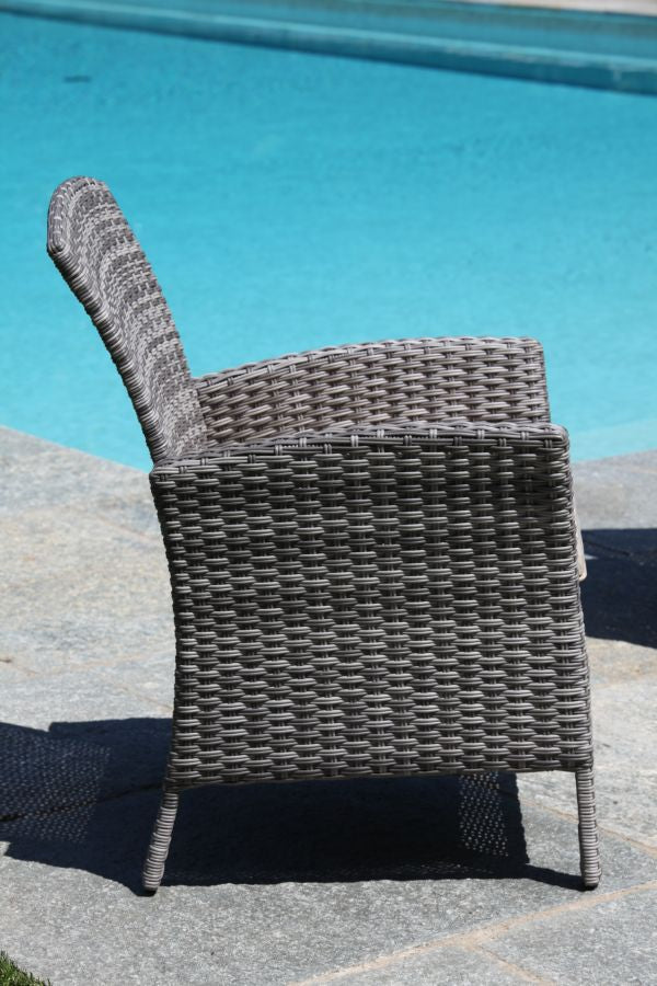 SALOTTO DA GIARDINO AMALIA IN POLYRATTAN GRIGIO CON CUSCINI INCLUSI