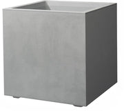 Millennium-Quadratvase mit Wasserreservoir, 39 x 39 x 39 cm, Sandstein