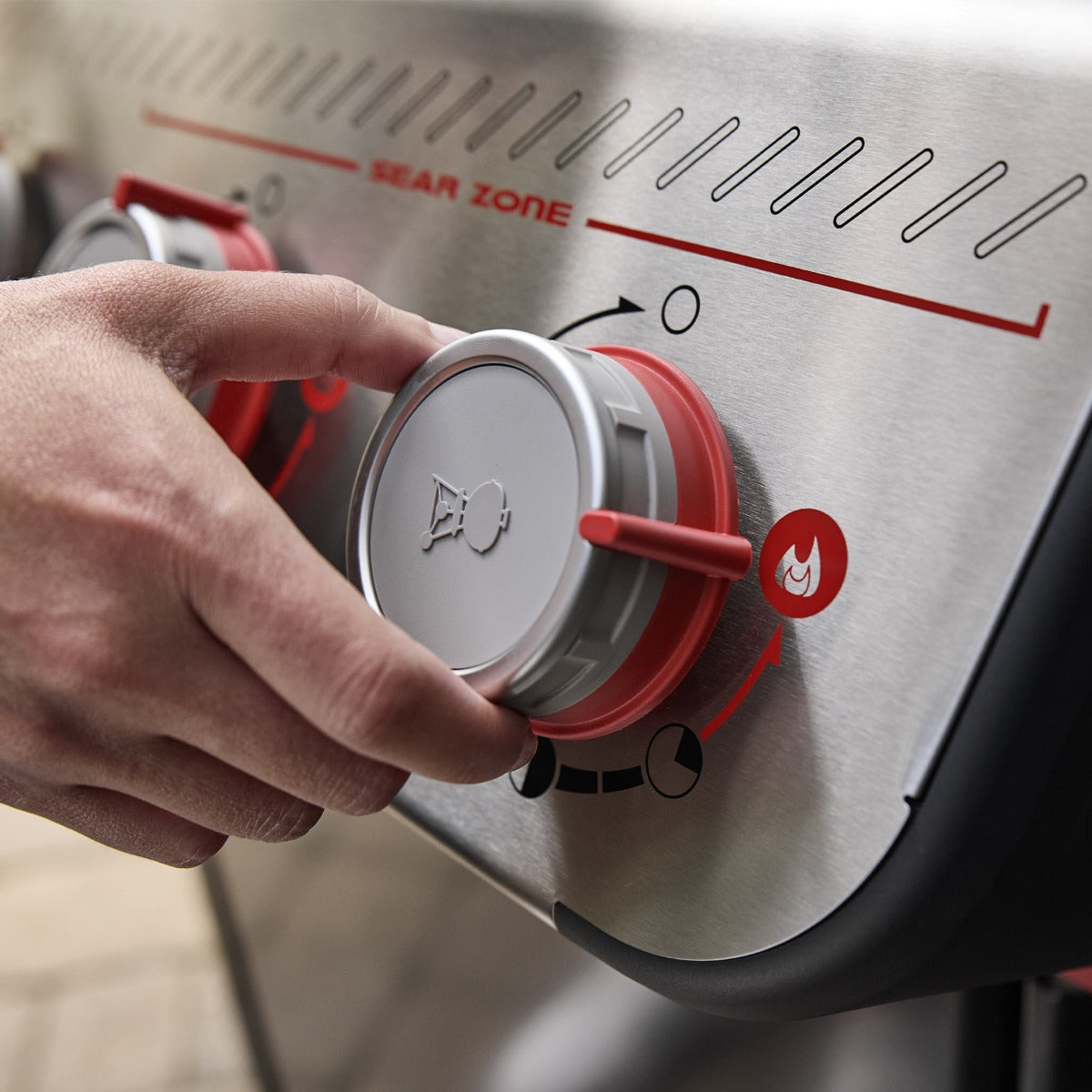 BARBECUE A GAS SPIRIT EP-335 CON 3 BRUCIATORI E SEAR ZONE, NERO
