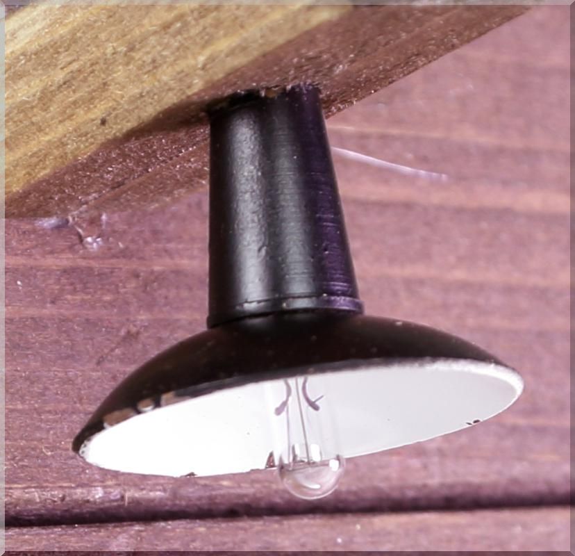 LUME DI CAMPAGNA APPESO 2,5X2CM CON LAMPADA 12 V