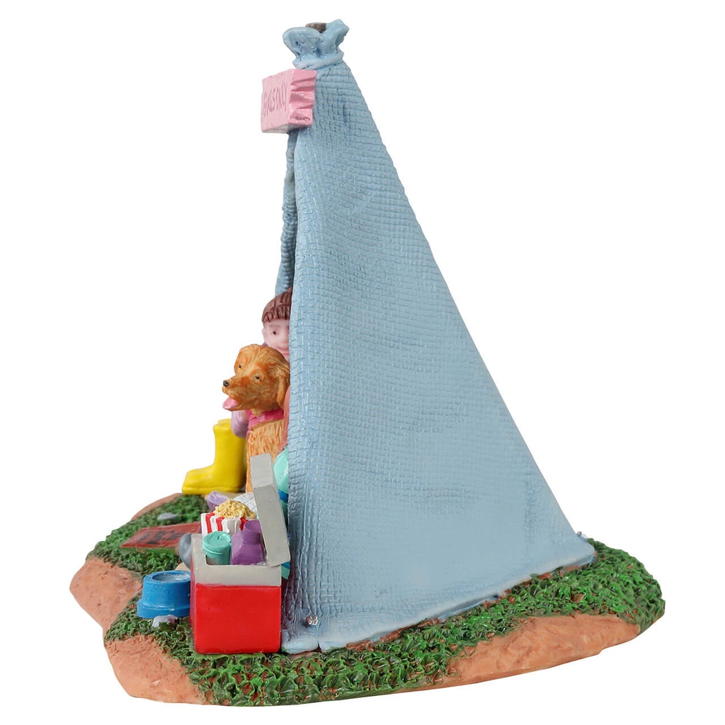 RAGAZZE IN CAMPEGGIO - GIRLS BACKYARD CAMPING
