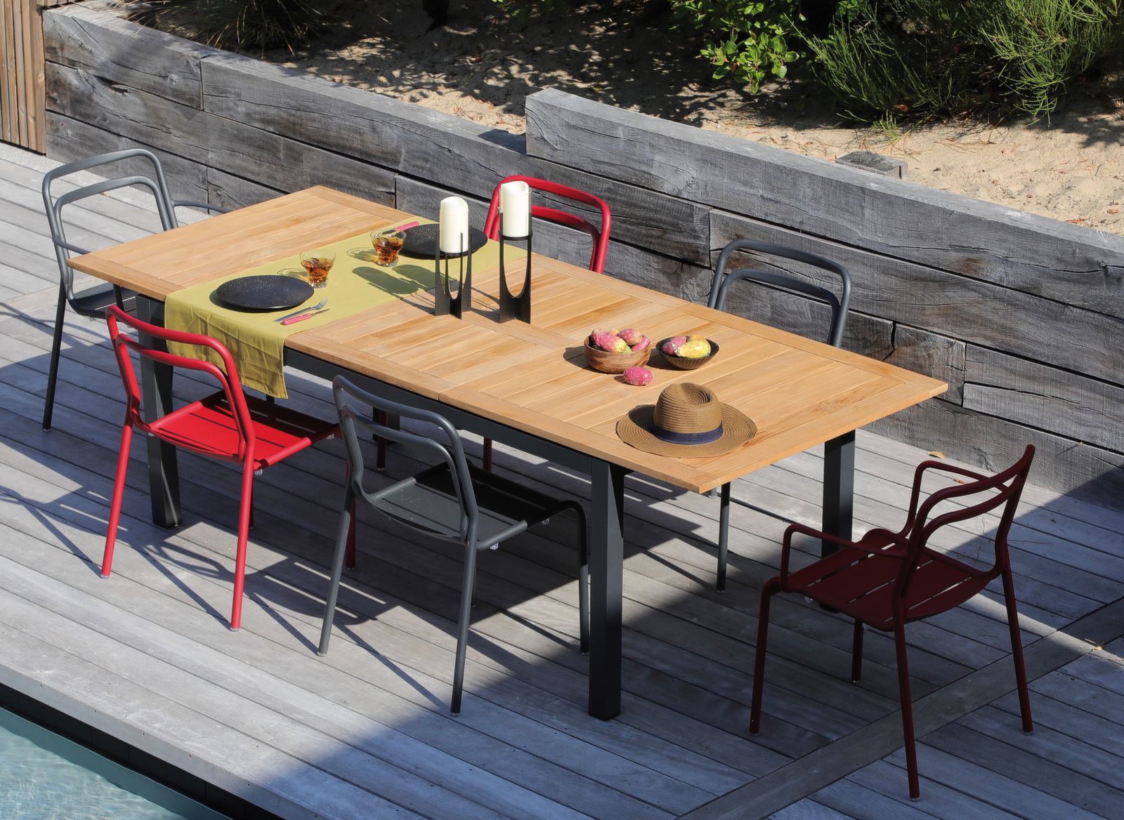 TAVOLO TEMPO ALLUNGABILE IN TEAK 180/240X100 GRIGIO