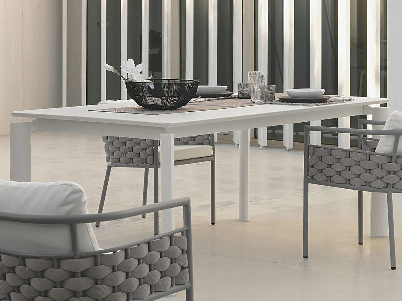 TAVOLO MILO IN ALLUMINIO ALLUNGABILE 160/215X100 COLORE A SCELTA