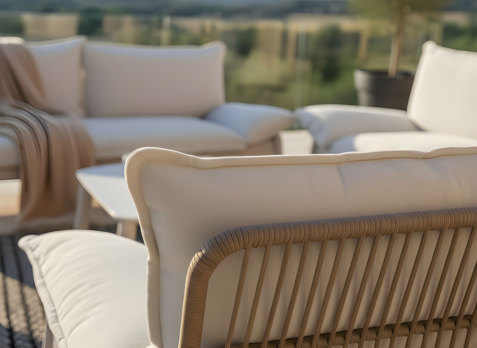 HVAR H150 Drehsessel Beige