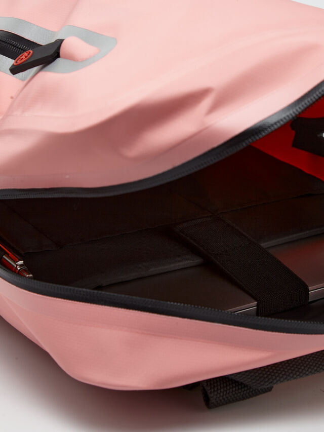 ZAINO WATERPROOF 30X9X45 ROSA
