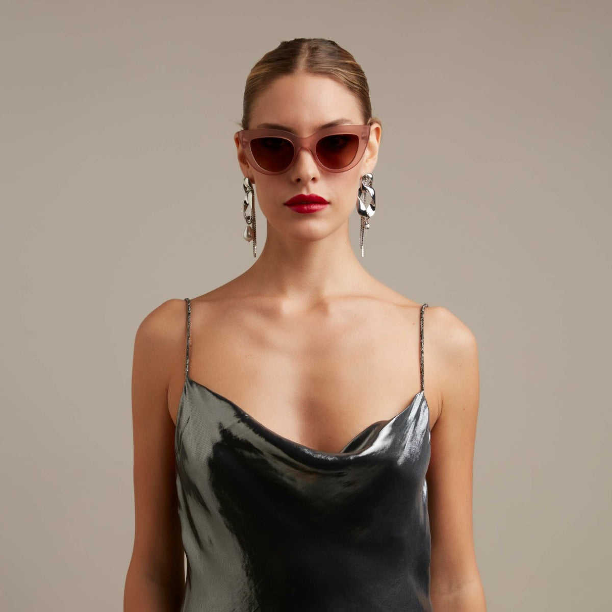OCCHIALE DA SOLE MODELLO CLAUDIA GATTO BIG FRAME ROSA HAVANA