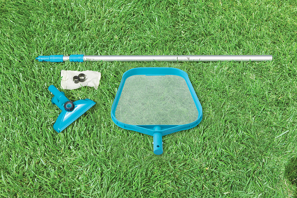 KIT PER PULIZIA PISCINA  CON MANICO TELESCOPICO DA 239CM
