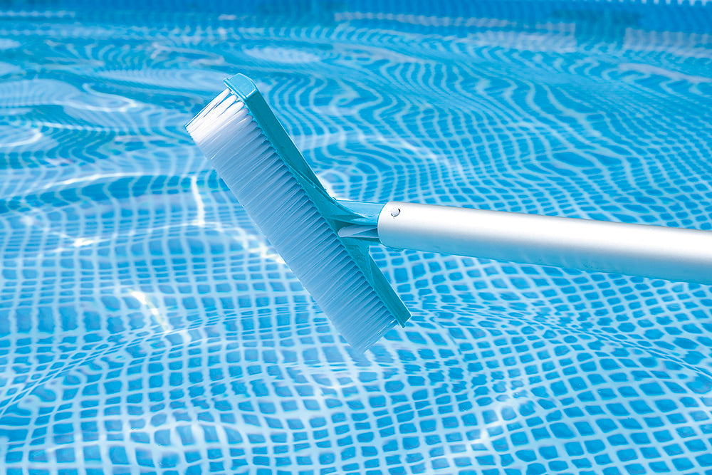 KIT PER PULIZIA PISCINA DELUXE CON MANICO TELESCOPICO 279CM