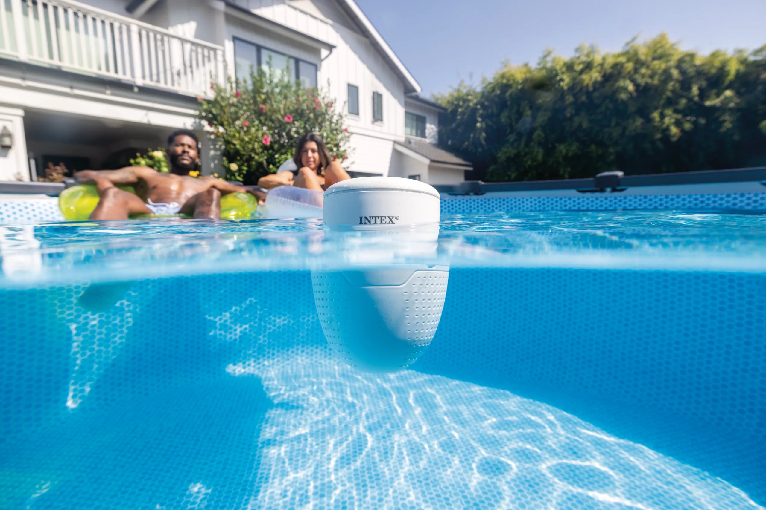 Analizzatore d'Acqua Piscina Galleggiante 1.81kg Bianco Intex