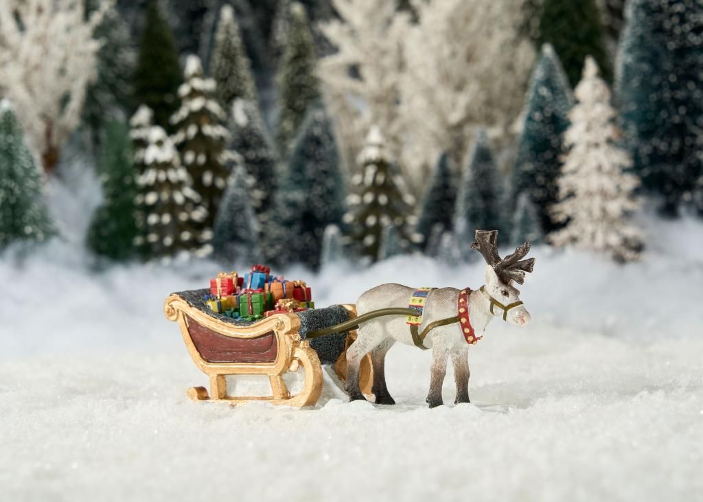 Renna con Slitta e regali - Luville Sledgeholm Santa’s sleigh L14XW6,5XH7CM