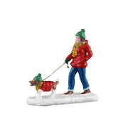 A SNOWY WALK – LEMAX COD. 52532