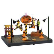 Zoomie Brooms Flying School - LEMAX COD. 54434