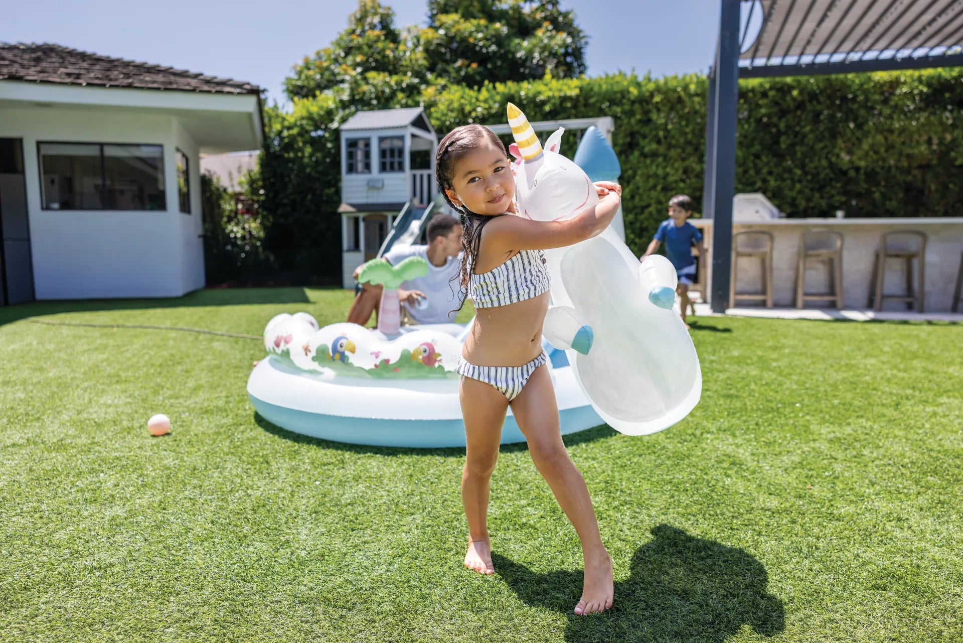 Piscina gonfiabile Play Center Castello Unicorno 198x178x127 cm arcobaleno INTEX