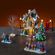 TANNENBAUM CHRISTMAS SHOPPE SET CON ALIMENTATORE 4.5V – LEMAX COD. 56678