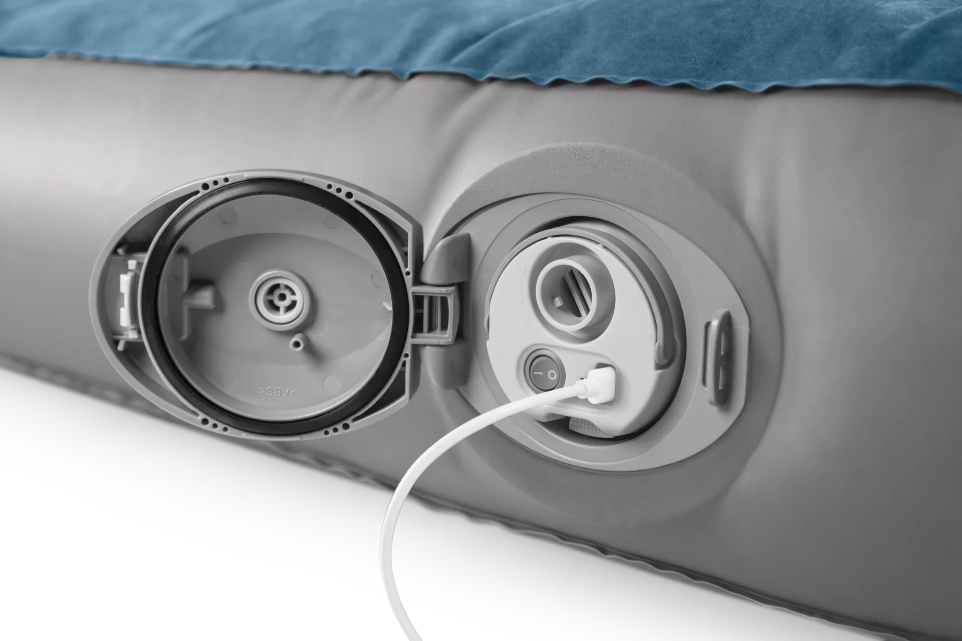 Materasso gonfiabile matrimoniale Dura-Beam Prestige Downy con pompa a batteria ricaricabile 152x203x25 cm Azzurro Grigio INTEX
