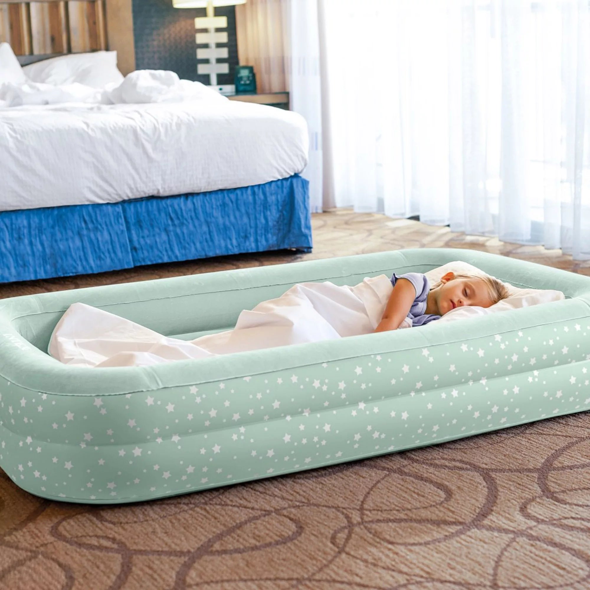 Materasso Gonfiabile da Viaggio Airbed Travel Cozy Kidz 107cm x 168cm x 25cm Verde con stelle Intex