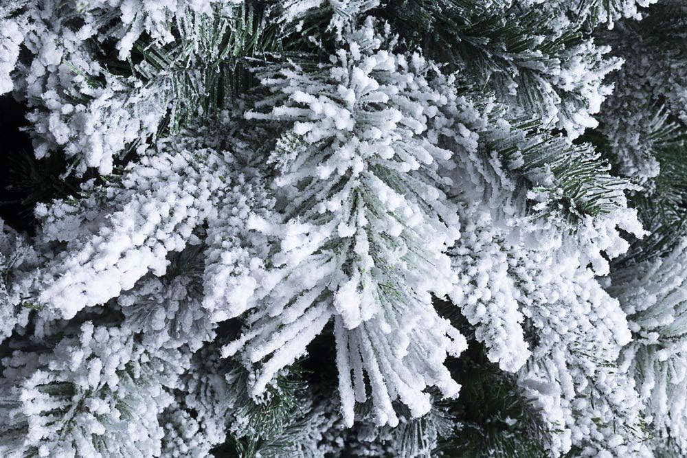 ALBERO DI NATALE SLIM DRESDA INNEVATO H240CM