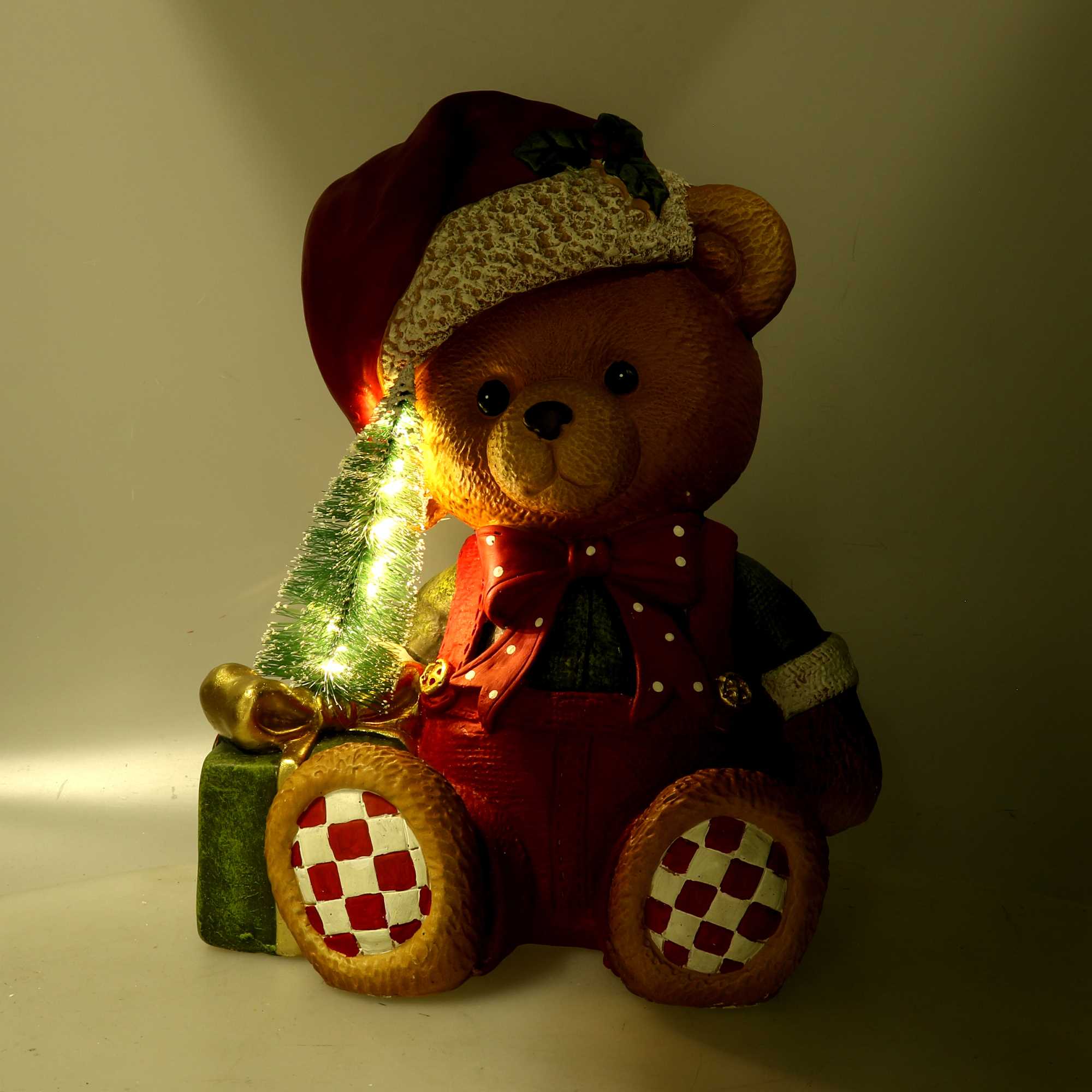 Orso resina con salopette rosso con led 29,8x24,4h37,7cm Peraga Christmas
