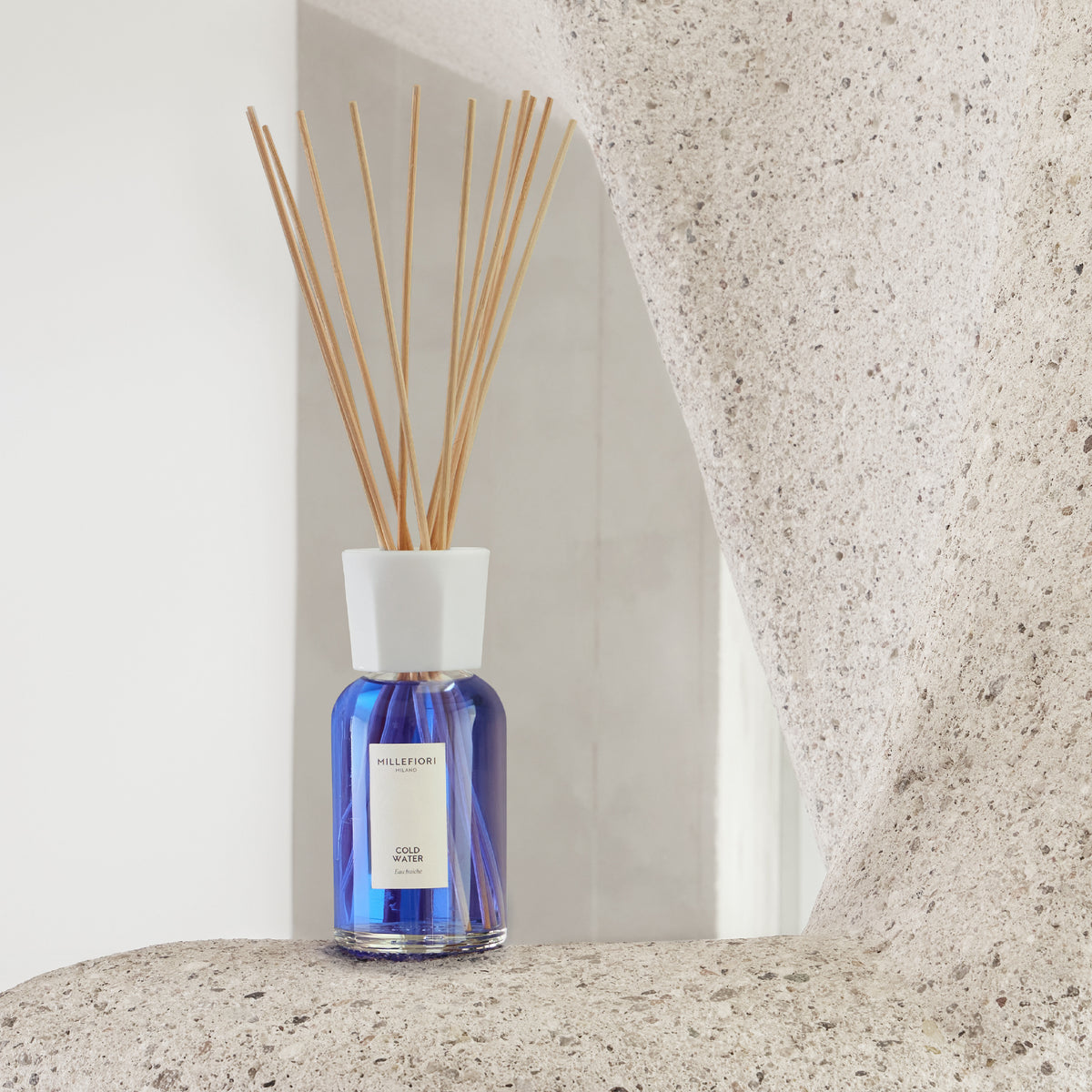 Diffusore a Bastoncini Cold Water 250ml Millefiori Milano