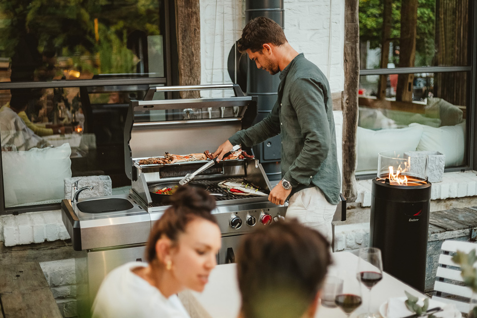 BARBECUE KANSAS II PRO 4 SIK PROFI TURBO A GAS
