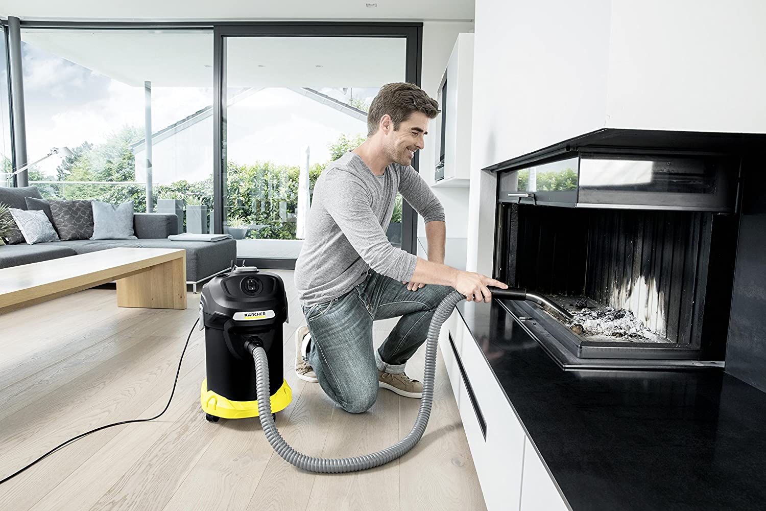 KARCHER AD 4 PREMIUM - ASPIRATORE SOLIDI E LIQUIDI 150 AIR WATT, SERBATOIO 17 LT
