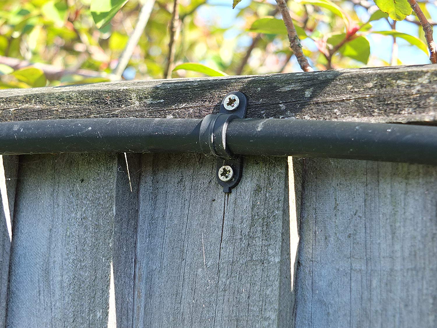 CLIP PER MURO 13 MM