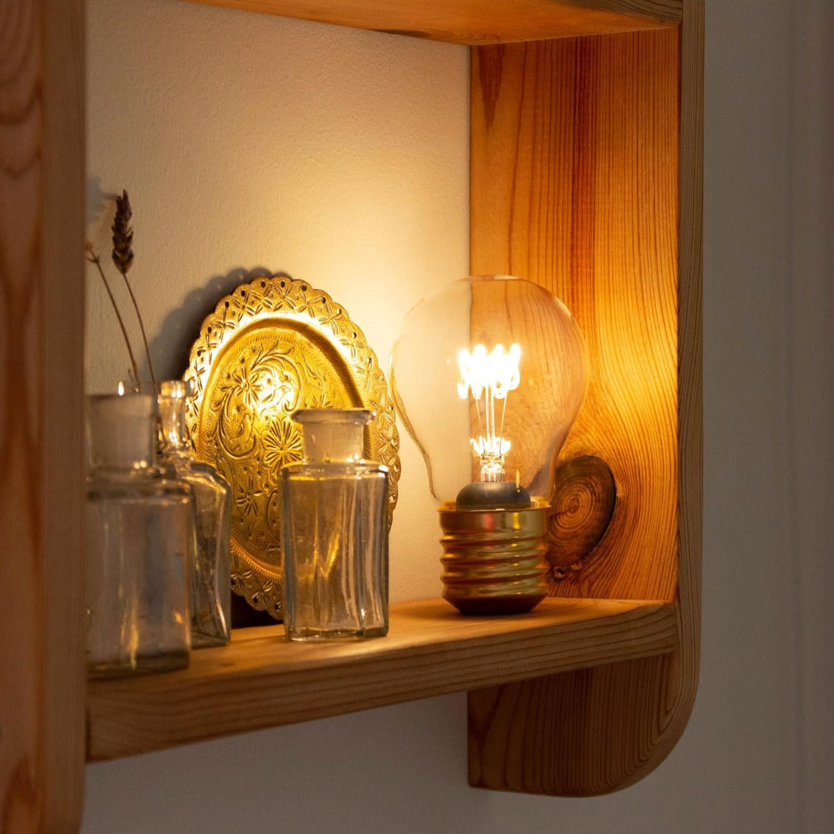 LAMPADA DA TAVOLO A FORMA DI LAMPADINA USB