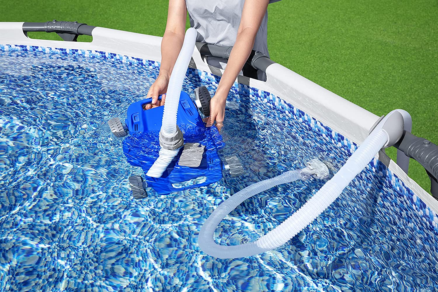 ROBOT PER PULIZIA PISCINA FLOWCLEAR AQUADRIFT