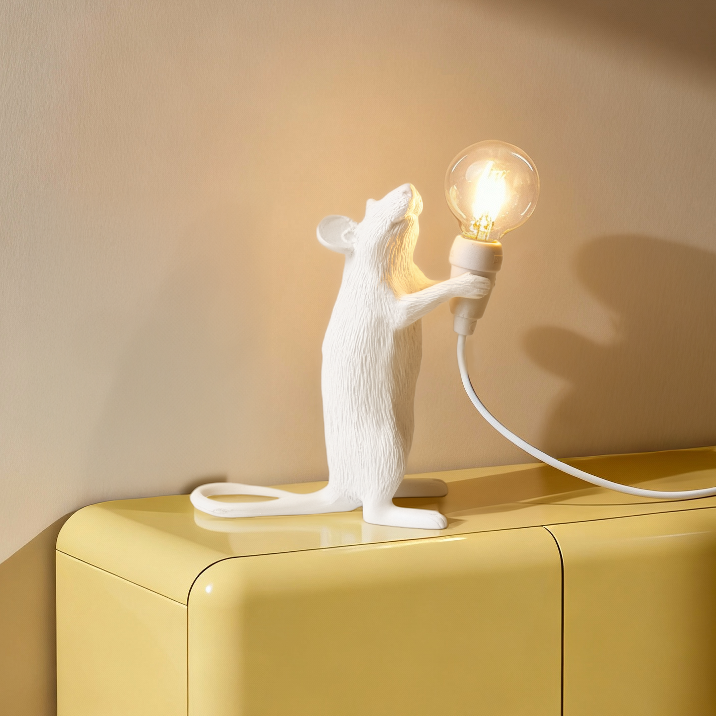 Lampada Mouse Step 6x13,3 h.14,5 cm Bianca SELETTI