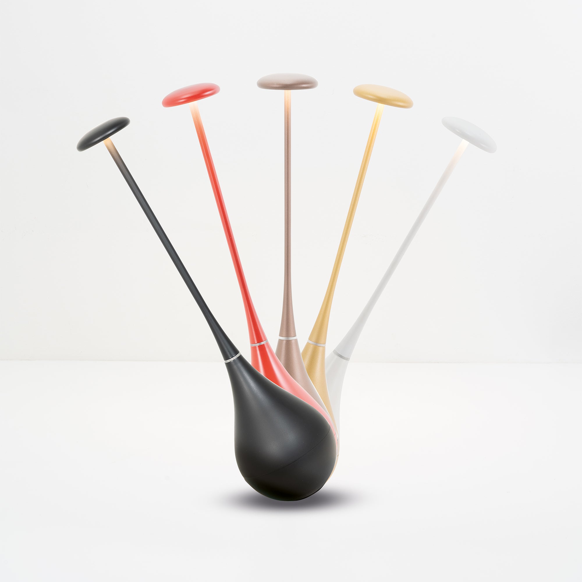 Lampada da Tavolo Portatile Ricaricabile Dondolina D 9cm H 37.6cm Nero opaco ZAFFERANO