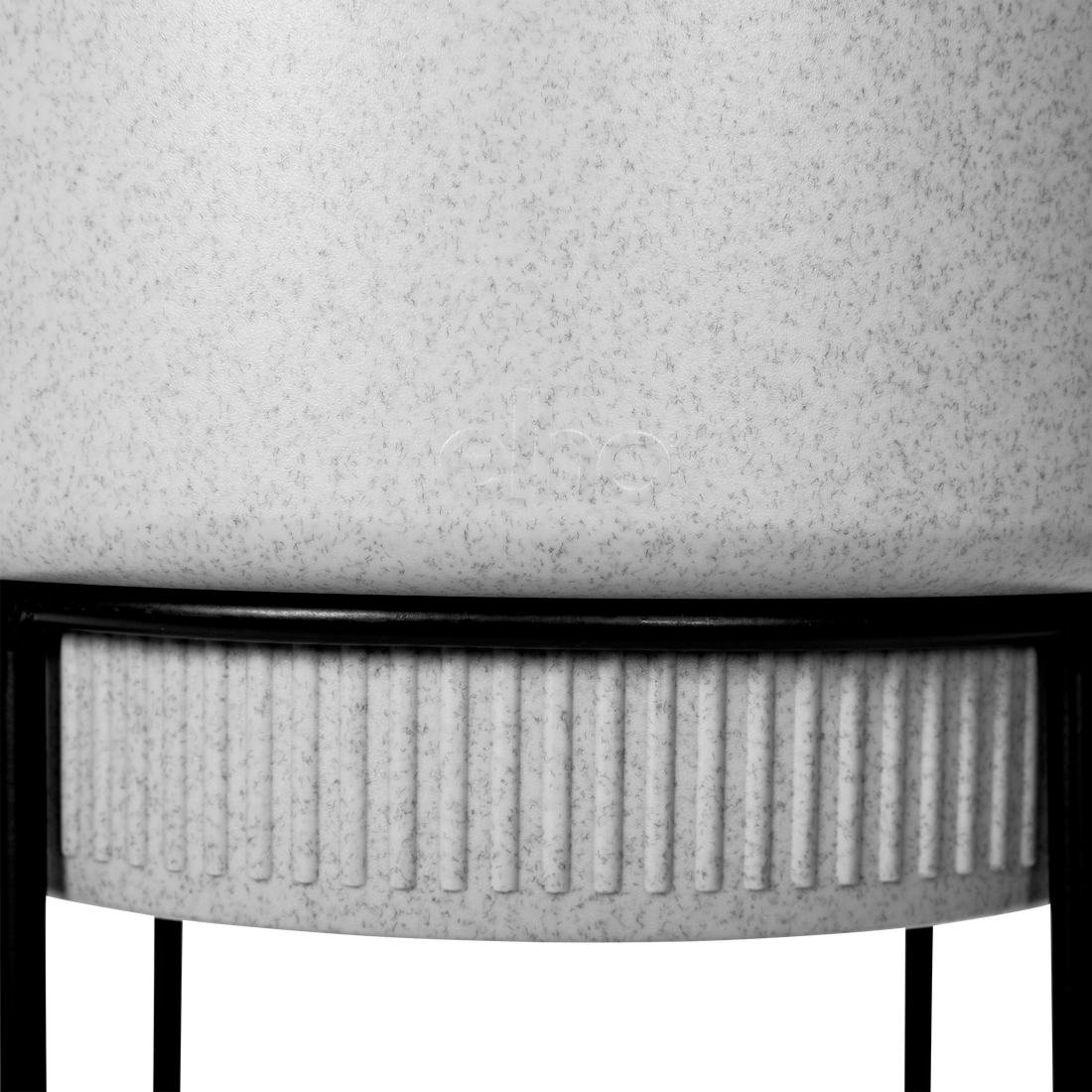 VASO BRUSSELS FOR STUDIO ROUND 22 LIVING CONCRETE