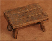 TAVOLO IN RESINA 8,5X6X4,5CM PER PRESEPE