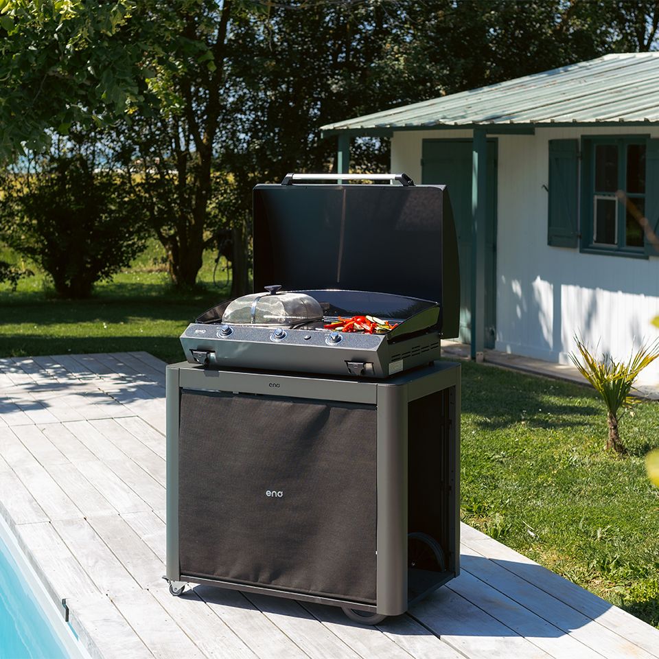 ENO Carrello barbecue Achille con tendina in acciaio zincato 81x92x55 cm grigio