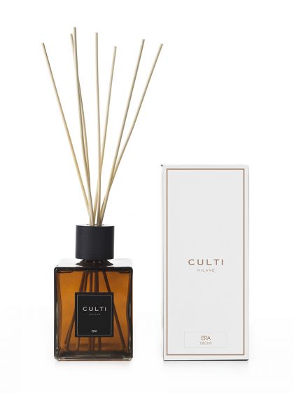 CULTI MILANO - Diffusore di fragranza a bastoncini Era a midollino, cassis, rosa e ambra vegetale 1000ml