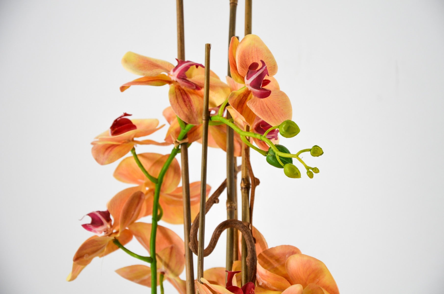 PHALAENOPSIS ORCHIDEA ARTIFICIALE 80CM CON VASO QUADRATO ARANCIONE