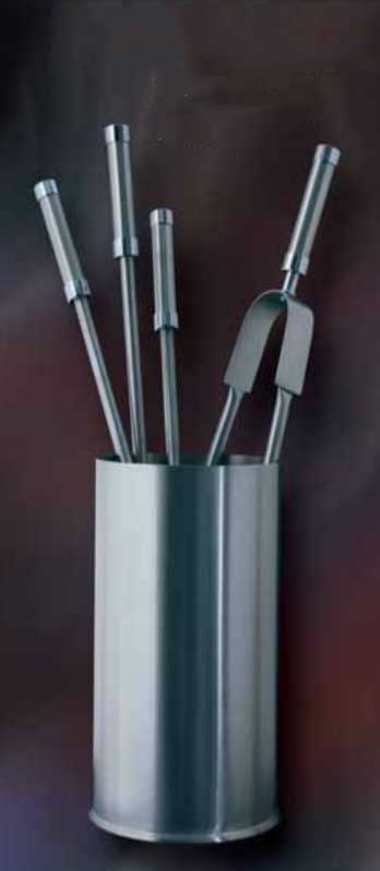 BARILOTTO TONDO INOX CON 4 ACCESSORI PER CAMINO/STUFA