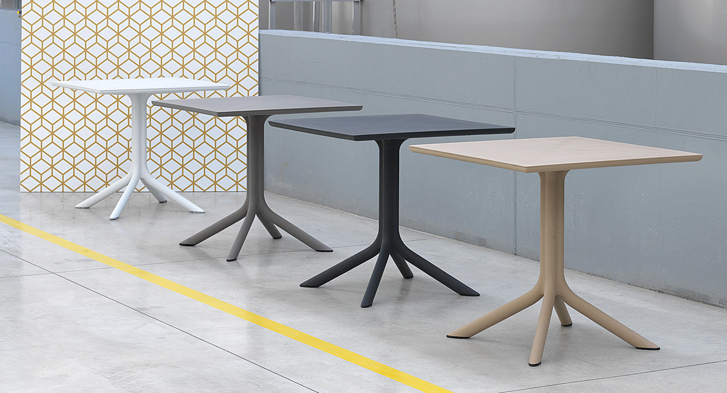 OFFERTA TAVOLO CLIP 80X80 + 2 SEDIE RIVA BISTROT COLORE A SCELTA