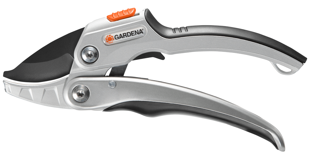 FORBICI A CRICCHETTO SMARTCUT COMFORT GARDENA