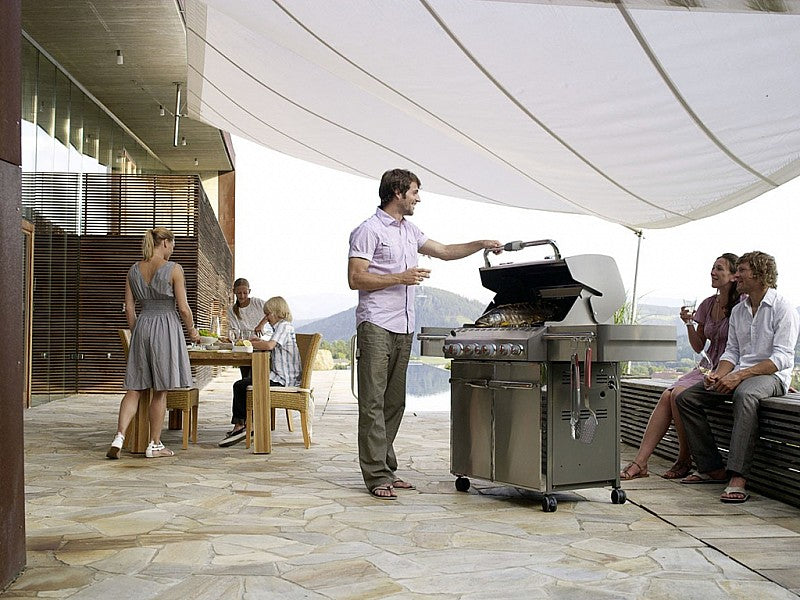 WEBER SUMMIT S-670