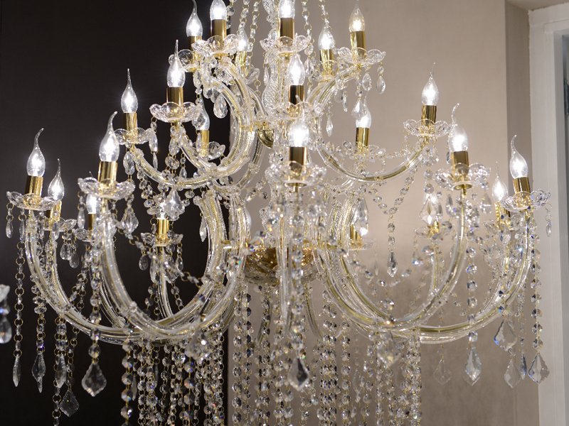 LAMPADARIO 24 BRACCIA D.110 TRASPARENTE/ORO