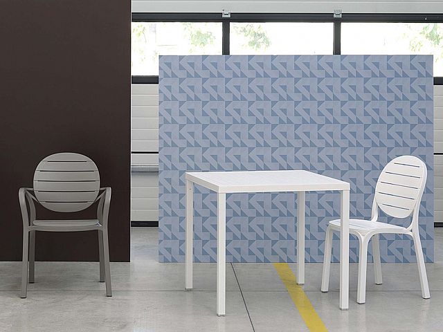 TAVOLO CUBE 70X70CM COLORE A SCELTA