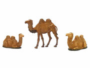 3 CAMMELLI  8/10CM IN RESINA