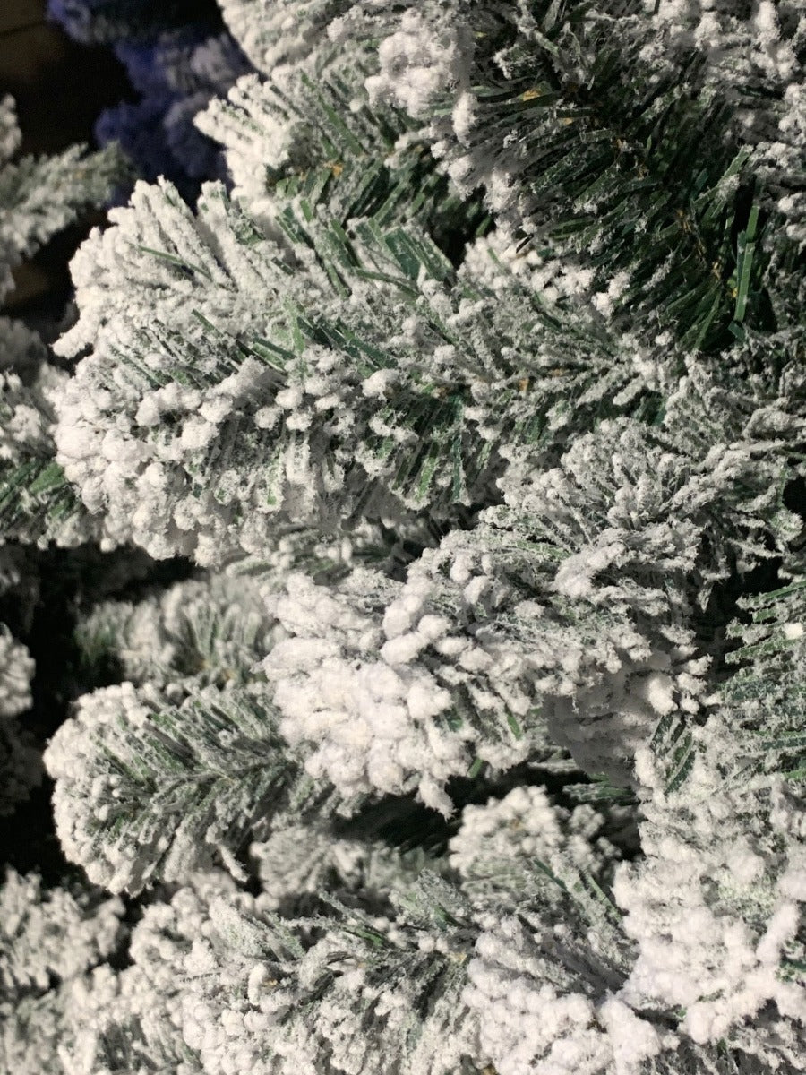 ALBERO DI NATALE KENYA 180CM INNEVATO