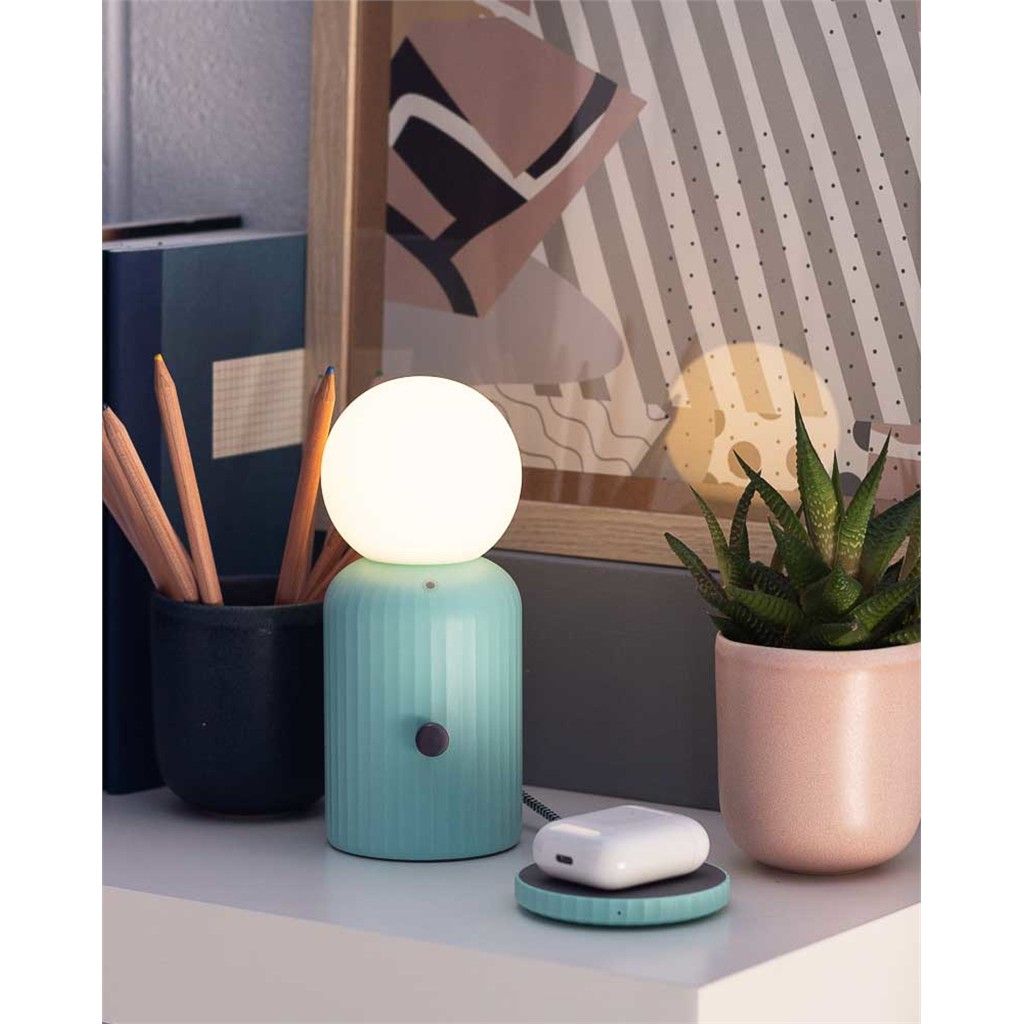 LAMPADA CON RICARICA WIRELESS MENTA