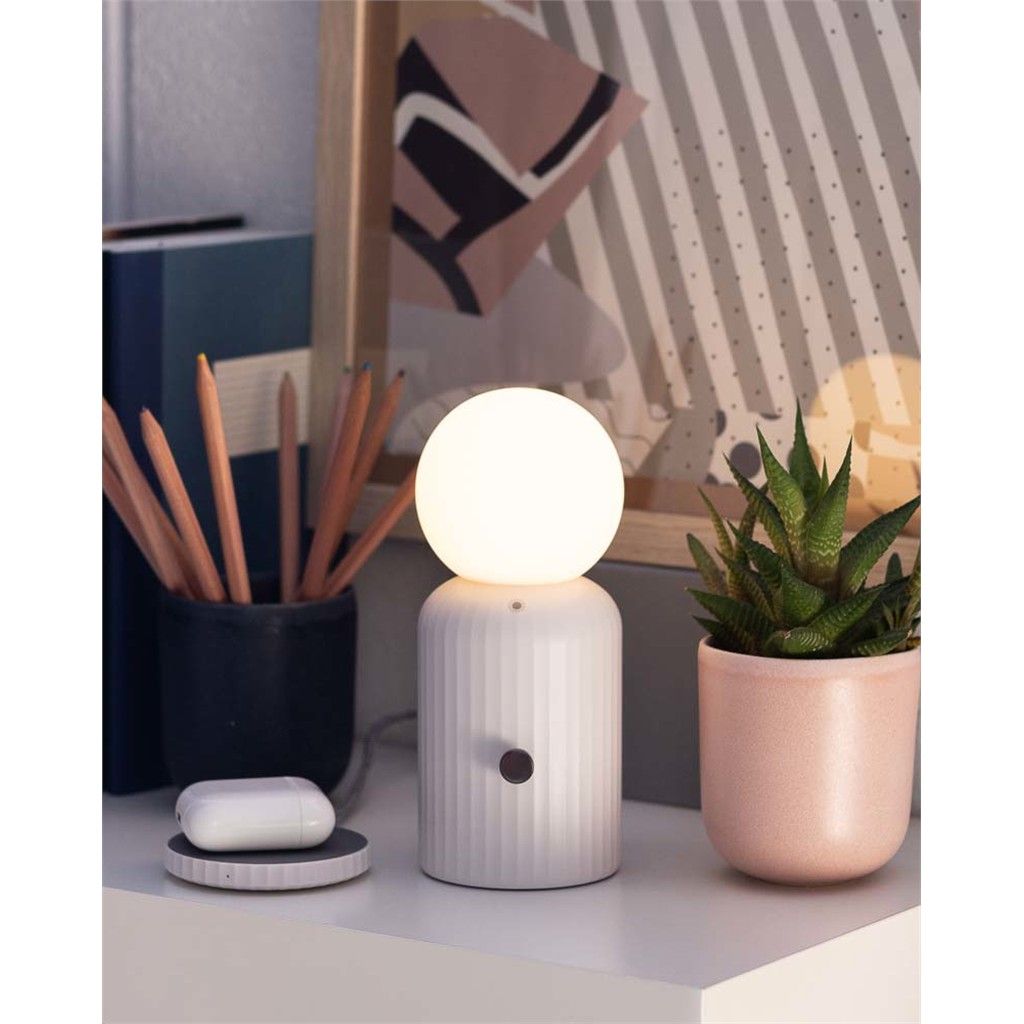 LAMPADA CON RICARICA WIRELESS BIANCA