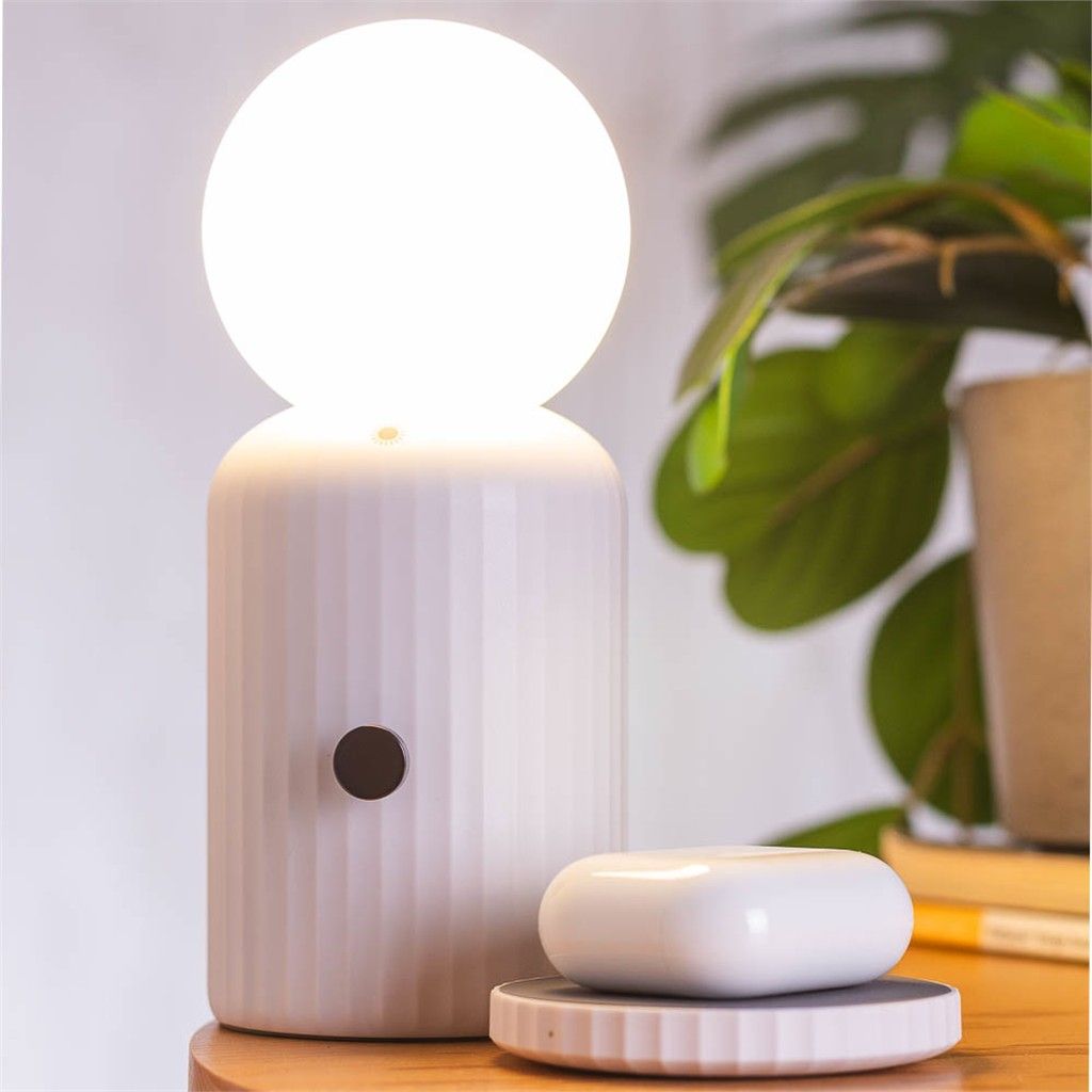 LAMPADA CON RICARICA WIRELESS BIANCA