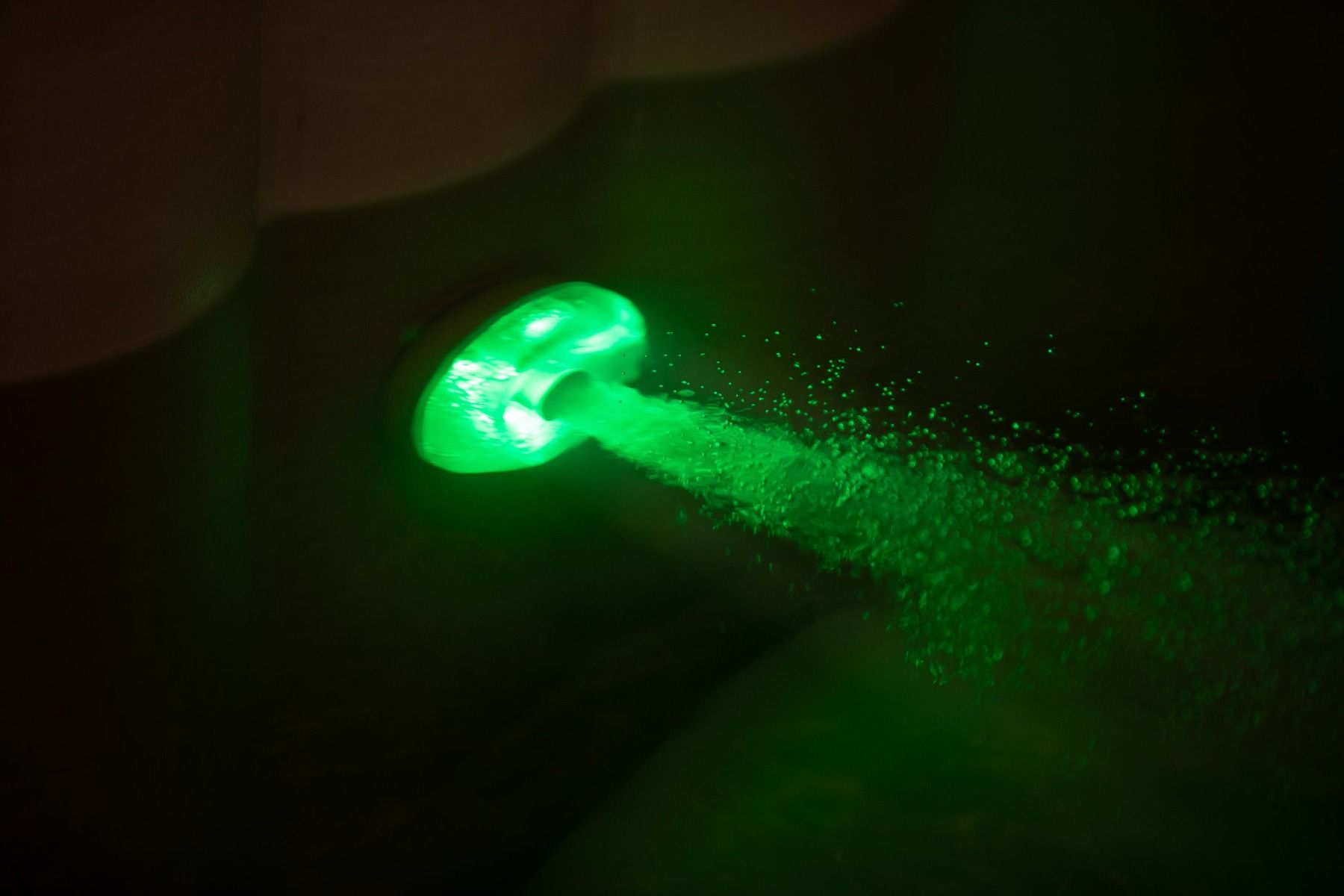 LUCE LED MULTICOLORE PER LAY-Z-SPA