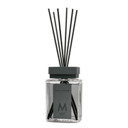 DIFFUSORE DI PROFUMO A BASTONCINI 200ML TONKA E SANDALO