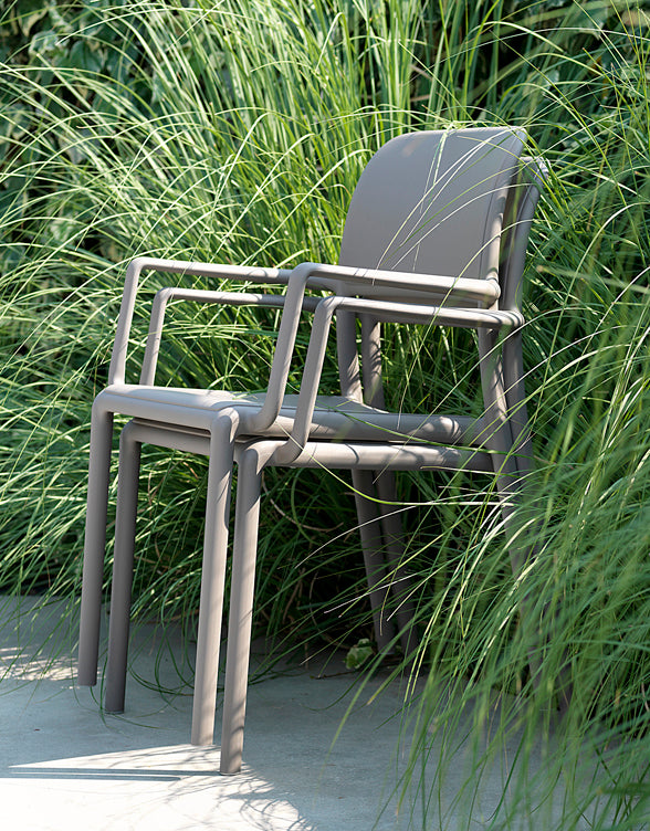 OFFERTA TAVOLO RIO ALLUNGABILE 210/280CM +6 POLTRONE RIVA COLORE A SCELTA