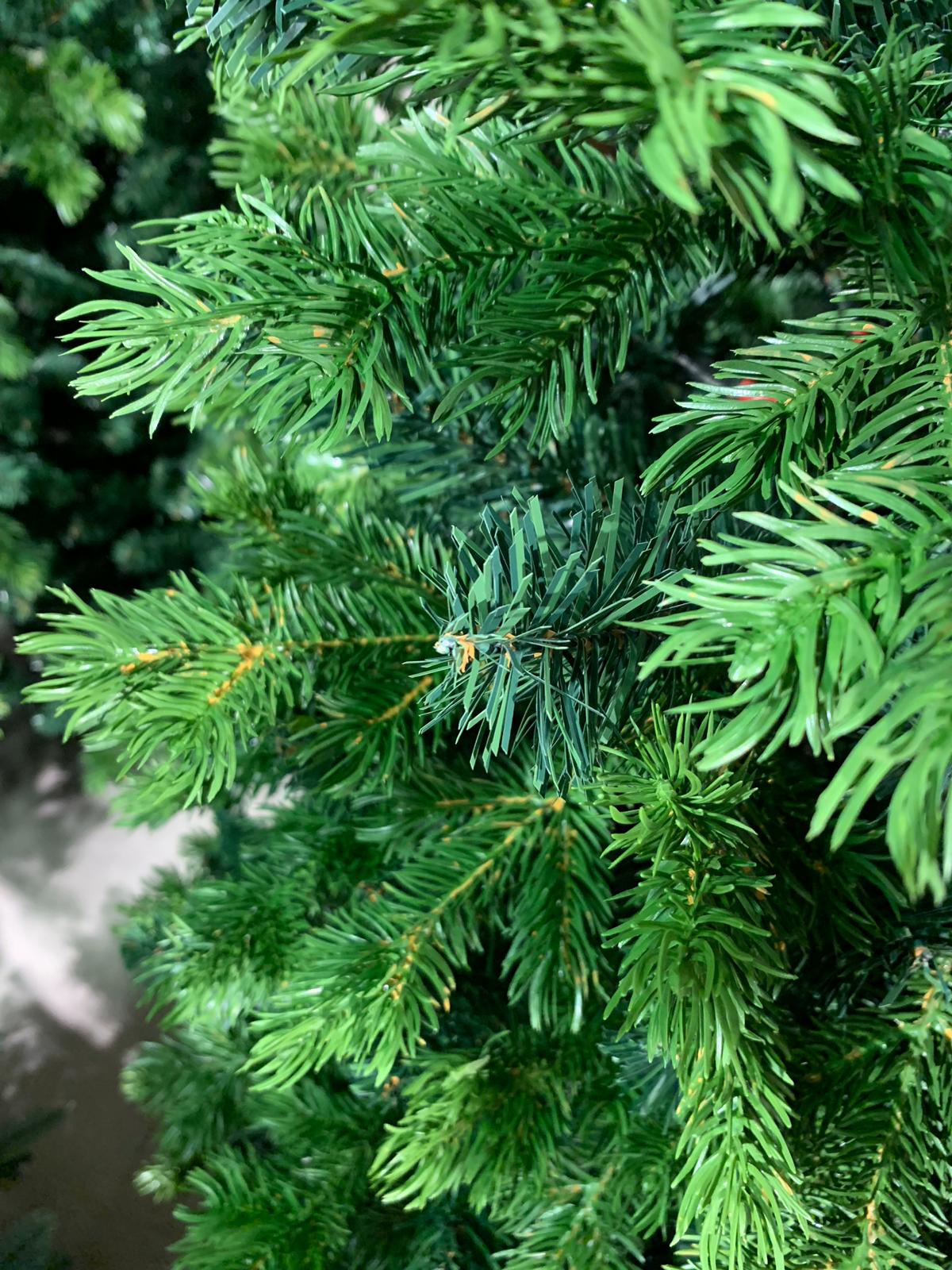ALBERO DI NATALE NEVADA VERDE 240CM
